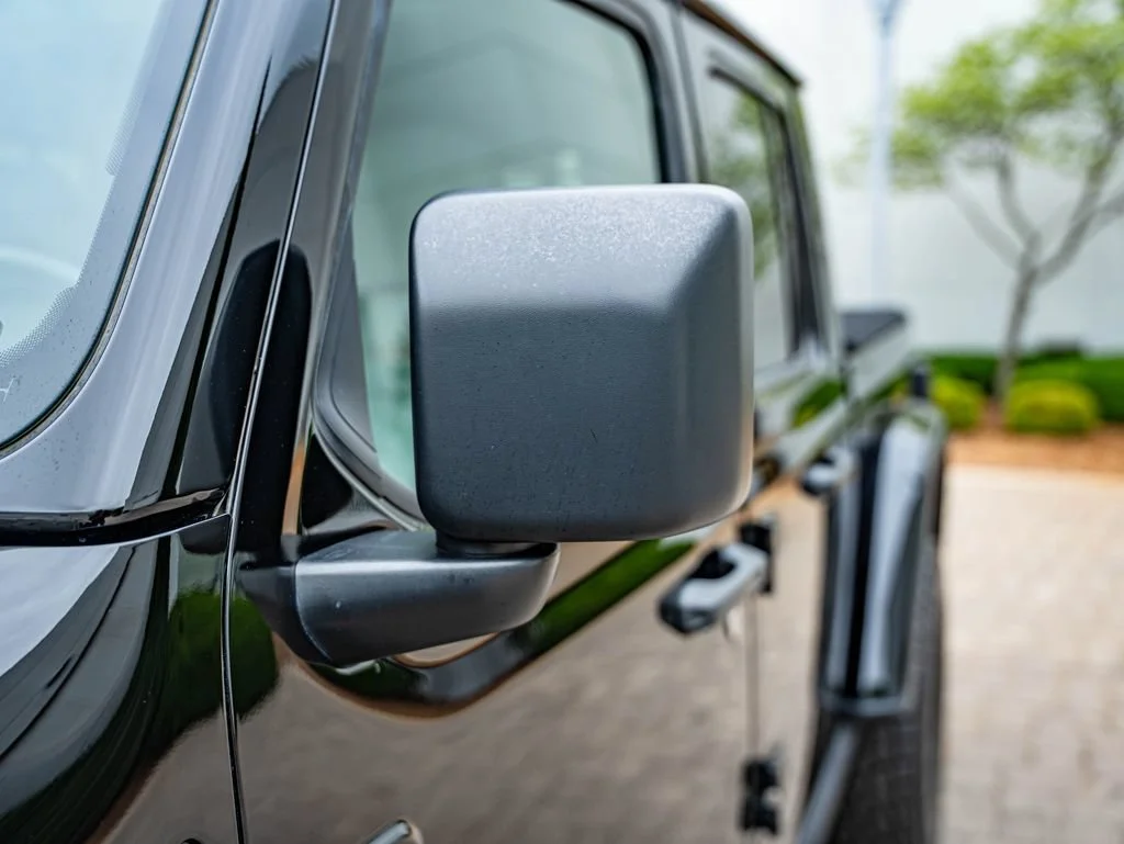 Used 2021 Black Clearcoat Jeep Mojave image 9