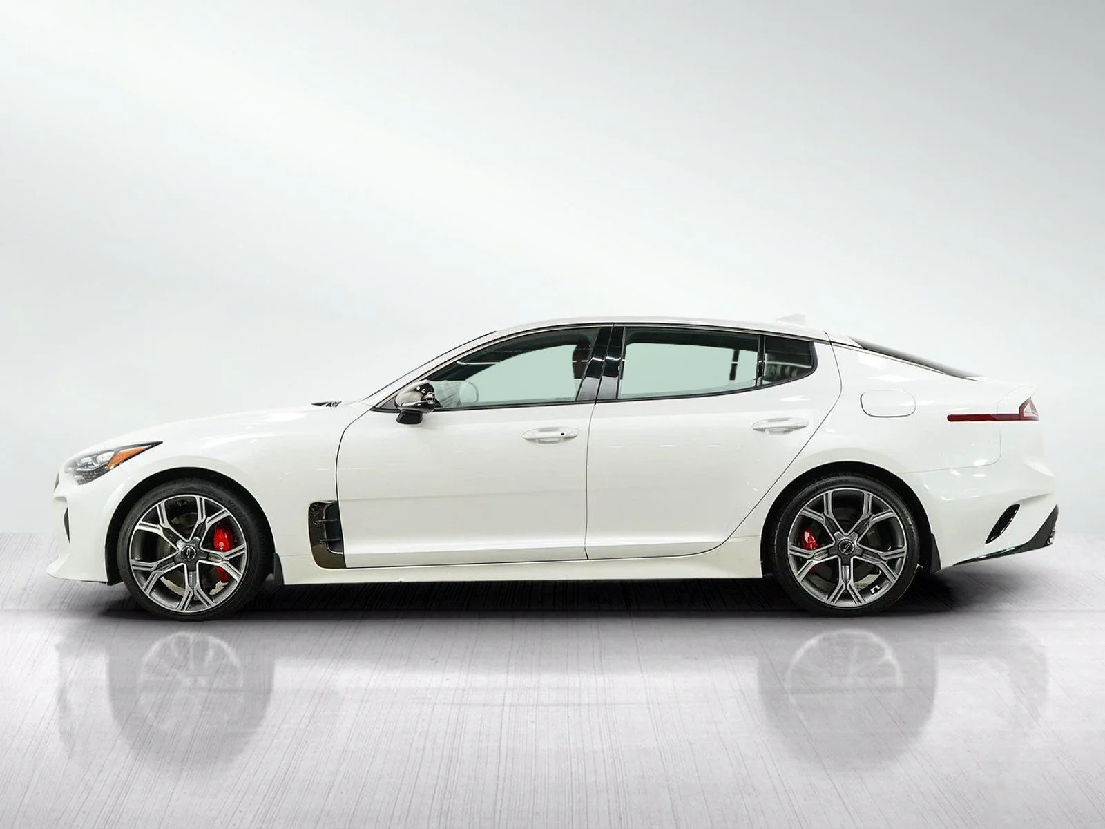 Used 2021 Kia Stinger GT with VIN KNAE35LC4M6090298 for sale in Wayzata, Minnesota