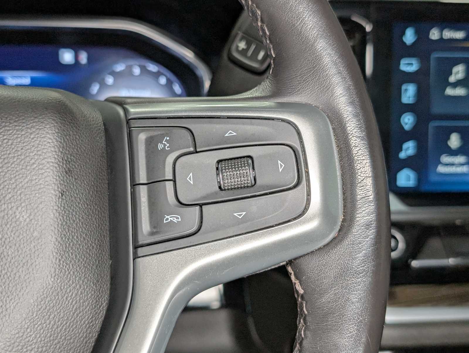 Used 2022 Black Chevrolet LT image 33