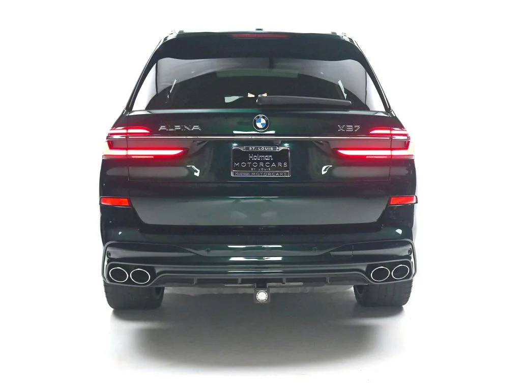 Used 2025 ALPINA Green Metallic BMW ALPINA XB7 image 5
