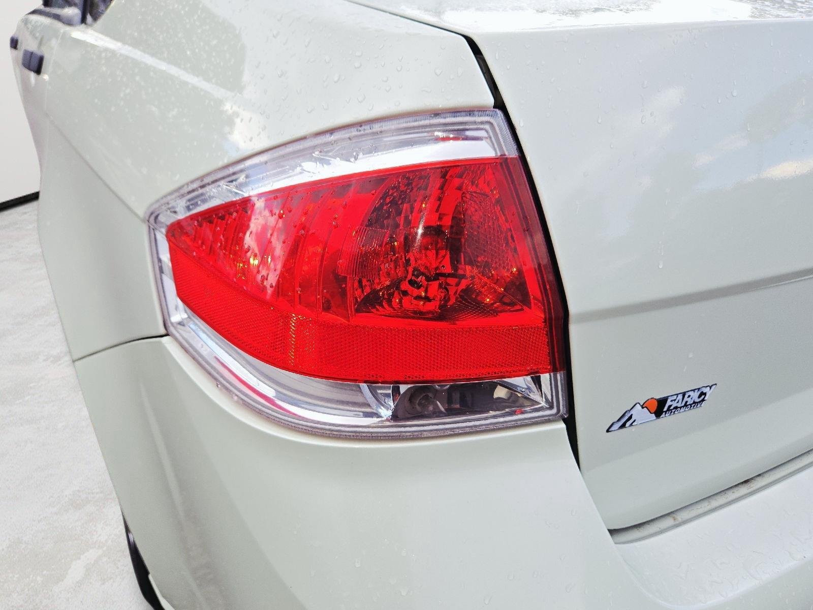 Used 2010  Ford SE image 29