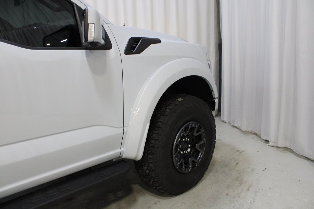 Used 2025 White Metallic Ford Raptor R image 27