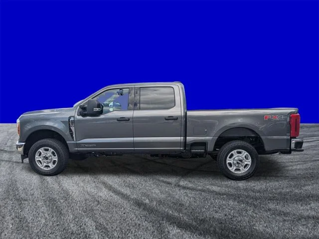 New 2026 Carbonized Gray Metallic Ford F-350® XLT image 7