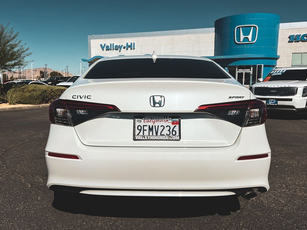 2023 Honda Civic Sport photo 4