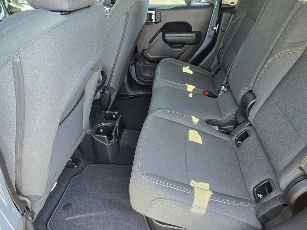 Used 2025 Anvil Clearcoat Jeep Nighthawk image 10
