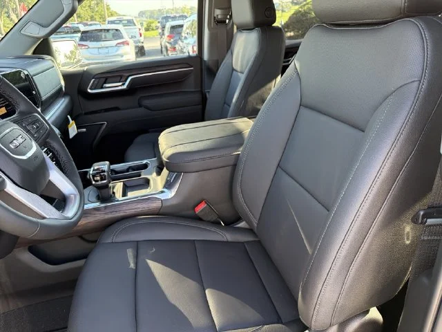 New 2026 Onyx Black GMC SLT image 20