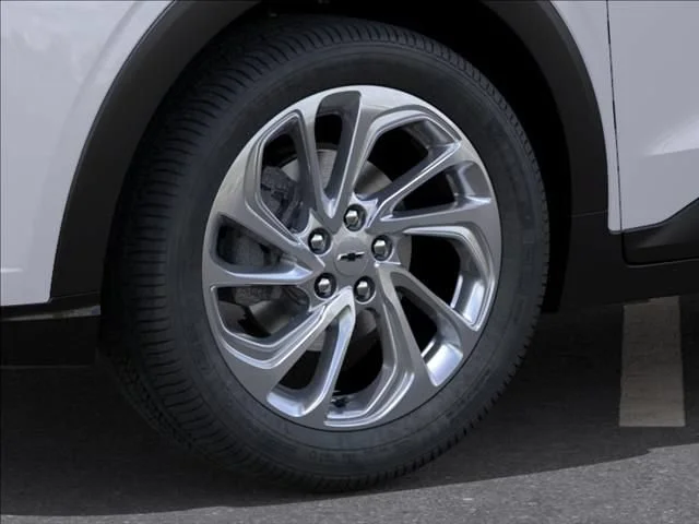 New 2027 Summit White Chevrolet LT image 9