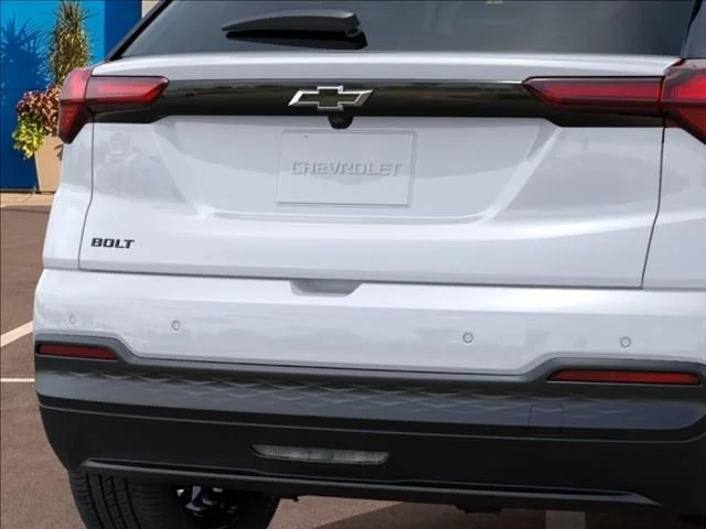 New 2027 White Chevrolet LT image 14