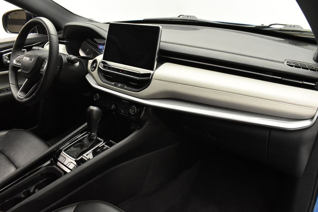 Used 2025 Blue Jeep Limited image 27