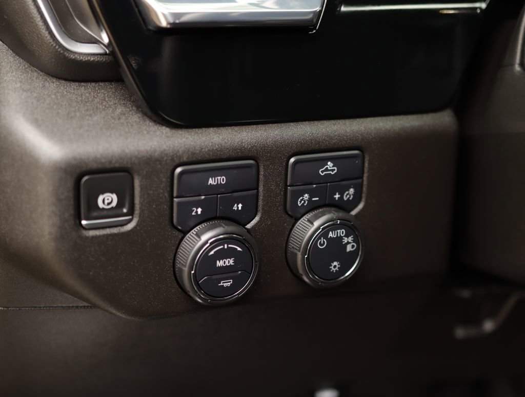 Used 2024 Dark Ash Metallic Chevrolet LT (2FL) image 10