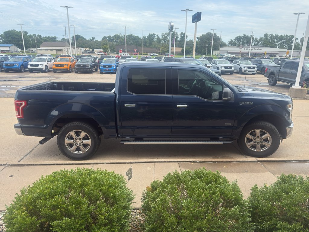 Used 2015  Ford XLT image 4
