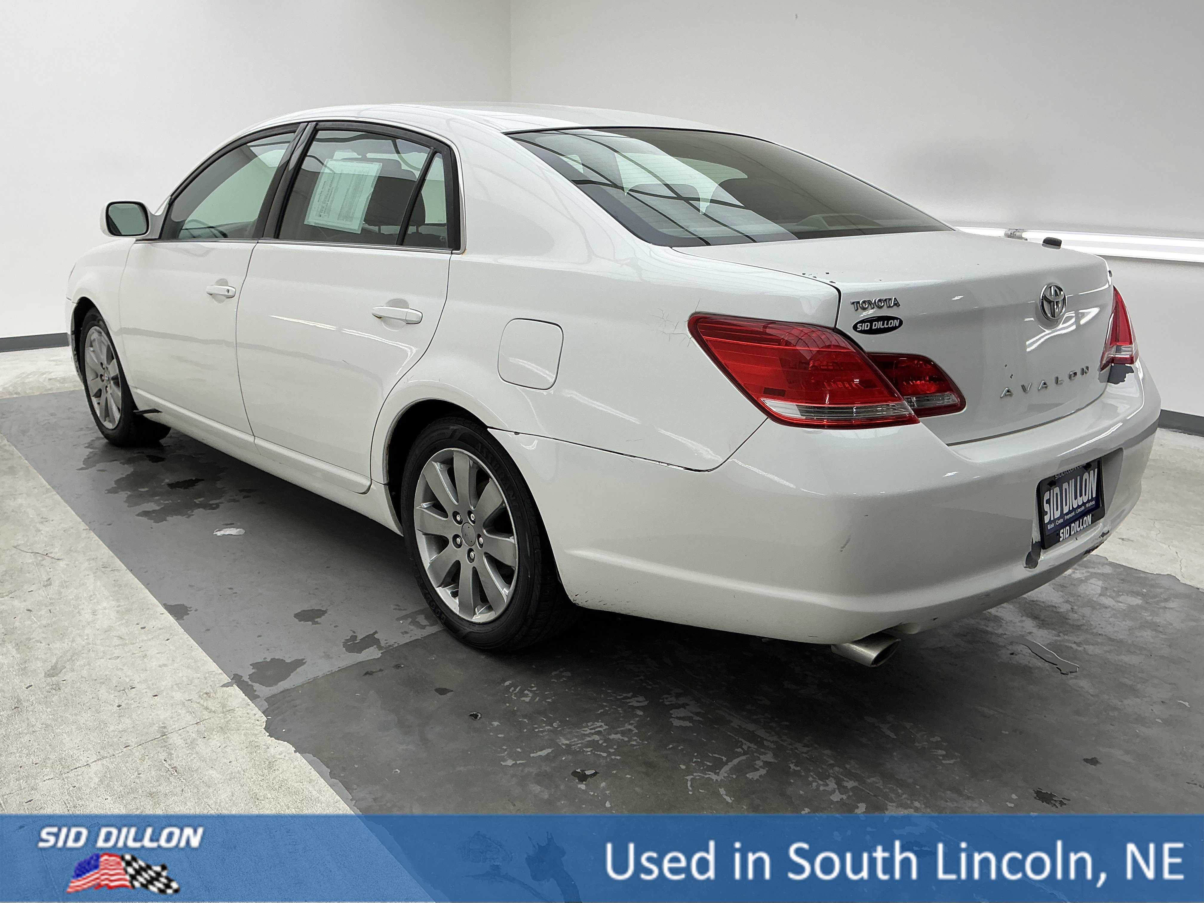 Used 2005 Blizzard Pearl Toyota XLS image 6