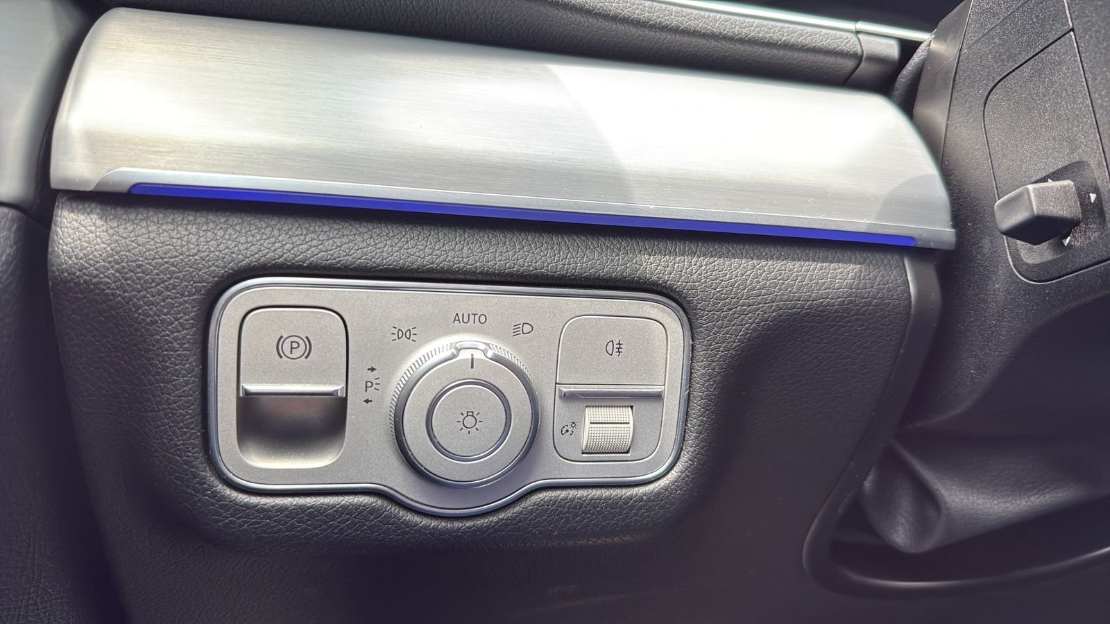 Used 2022  Mercedes-Benz GLE 350 image 17