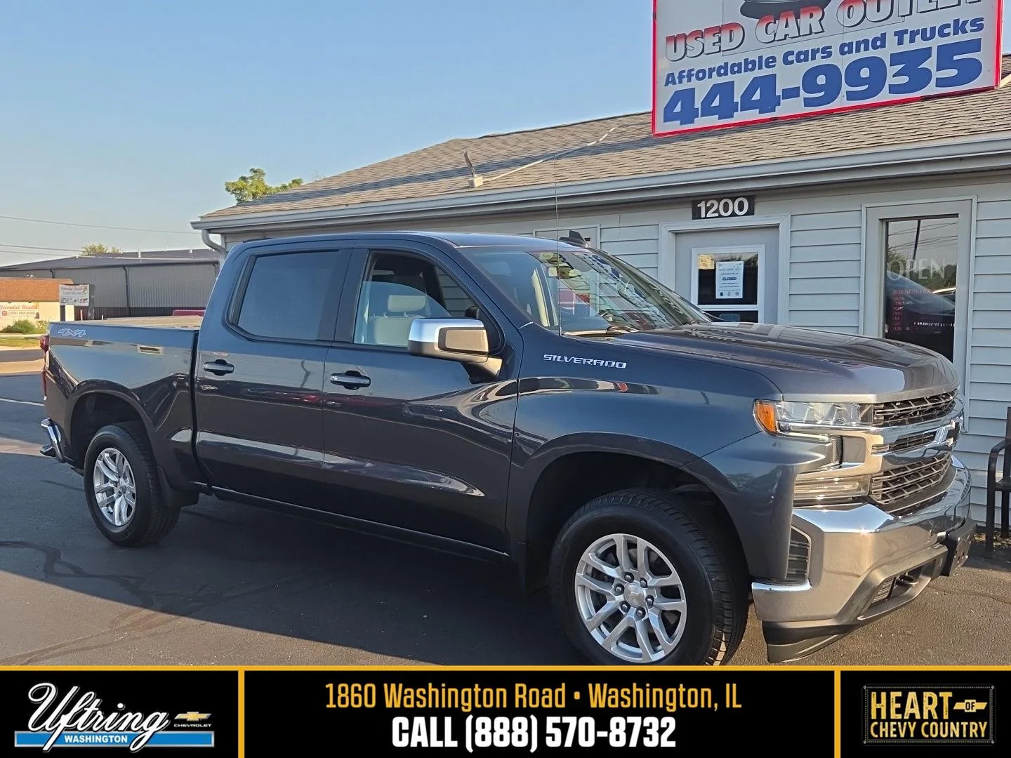 Used 2021 SHADOW GRAY METALLIC Chevrolet LT image 1