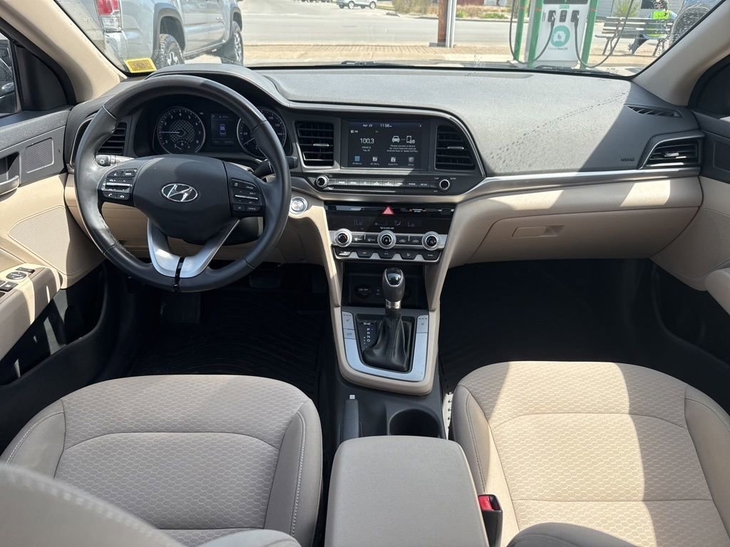 Used 2020 Phantom Black Hyundai Value Edition image 12