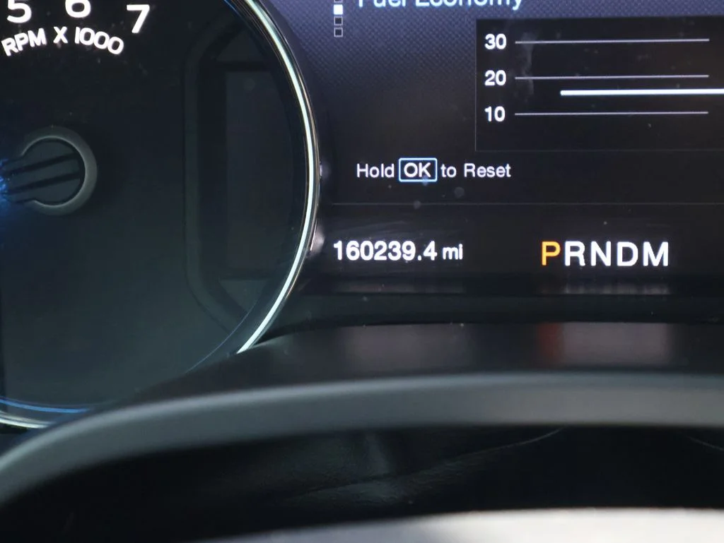 Used 2018 Magnetic Ford Lariat image 31