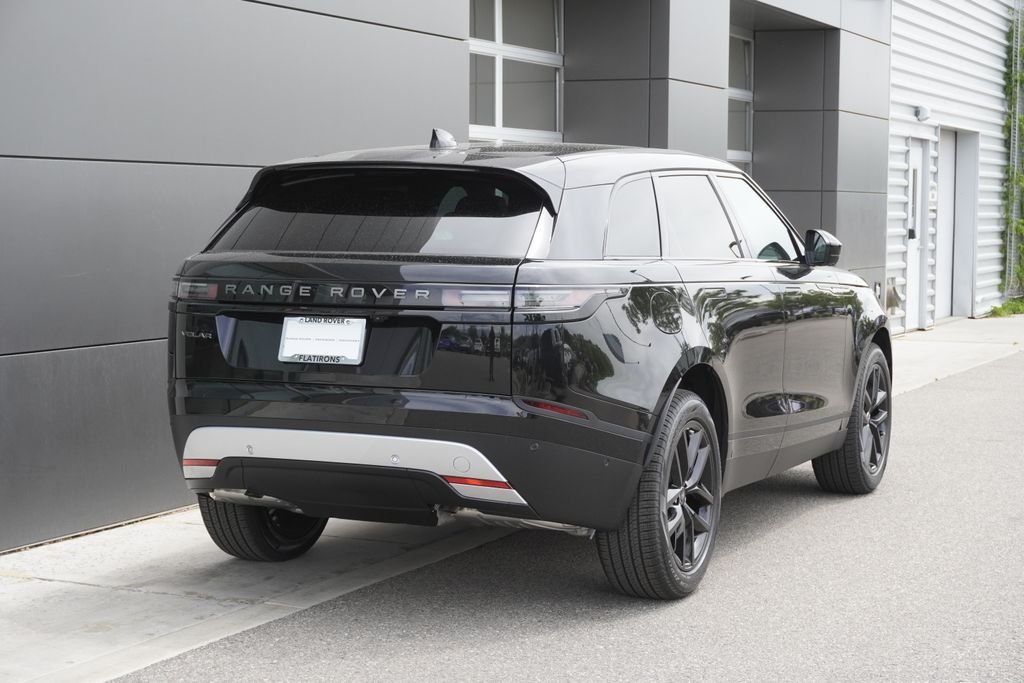 New 2026 Santorini Black Land Rover S image 2