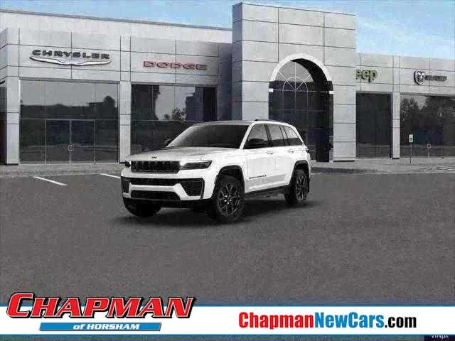 2026 Jeep Grand Cherokee Laredo Altitude