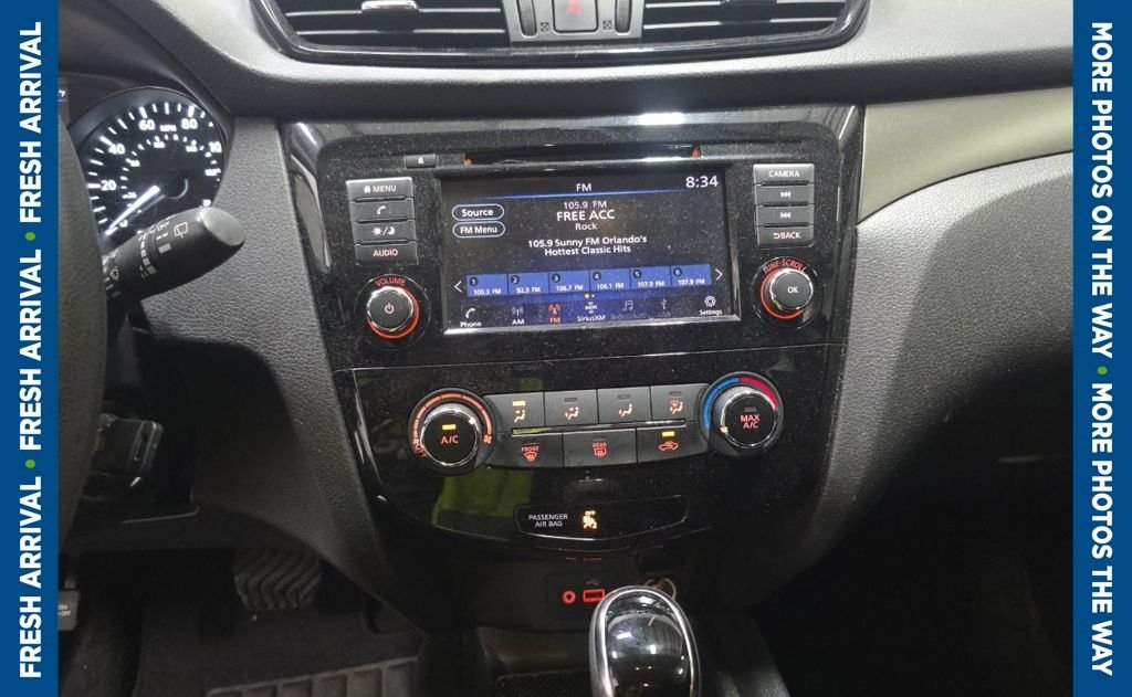 Used 2019 Black Nissan S image 9