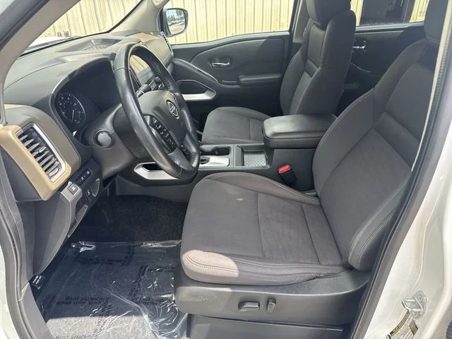Used 2022 White Nissan SV image 15