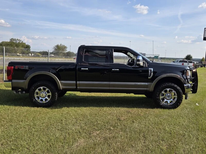 Used 2022 Brown FORD KING RANCH image 13