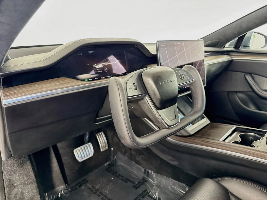 Used 2022 Gray Tesla Base image 9