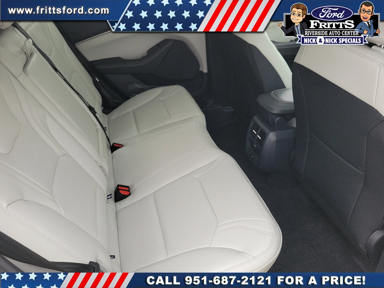 New 2026 Star White Metallic Tri-coat Ford Premium image 18