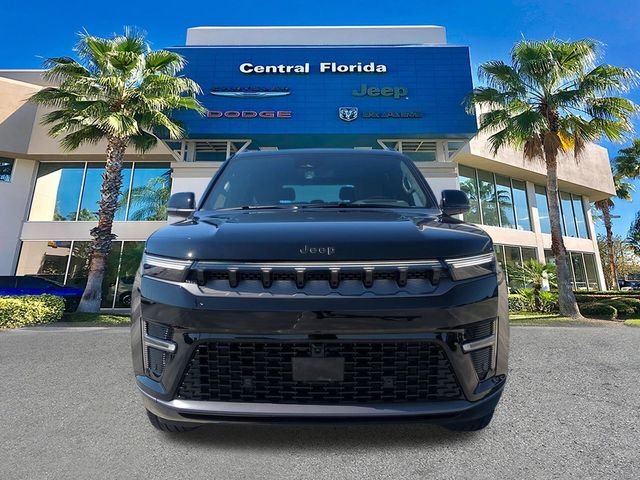 New 2026 High Gloss Black Exterior Paint Jeep Summit Reserve image 3