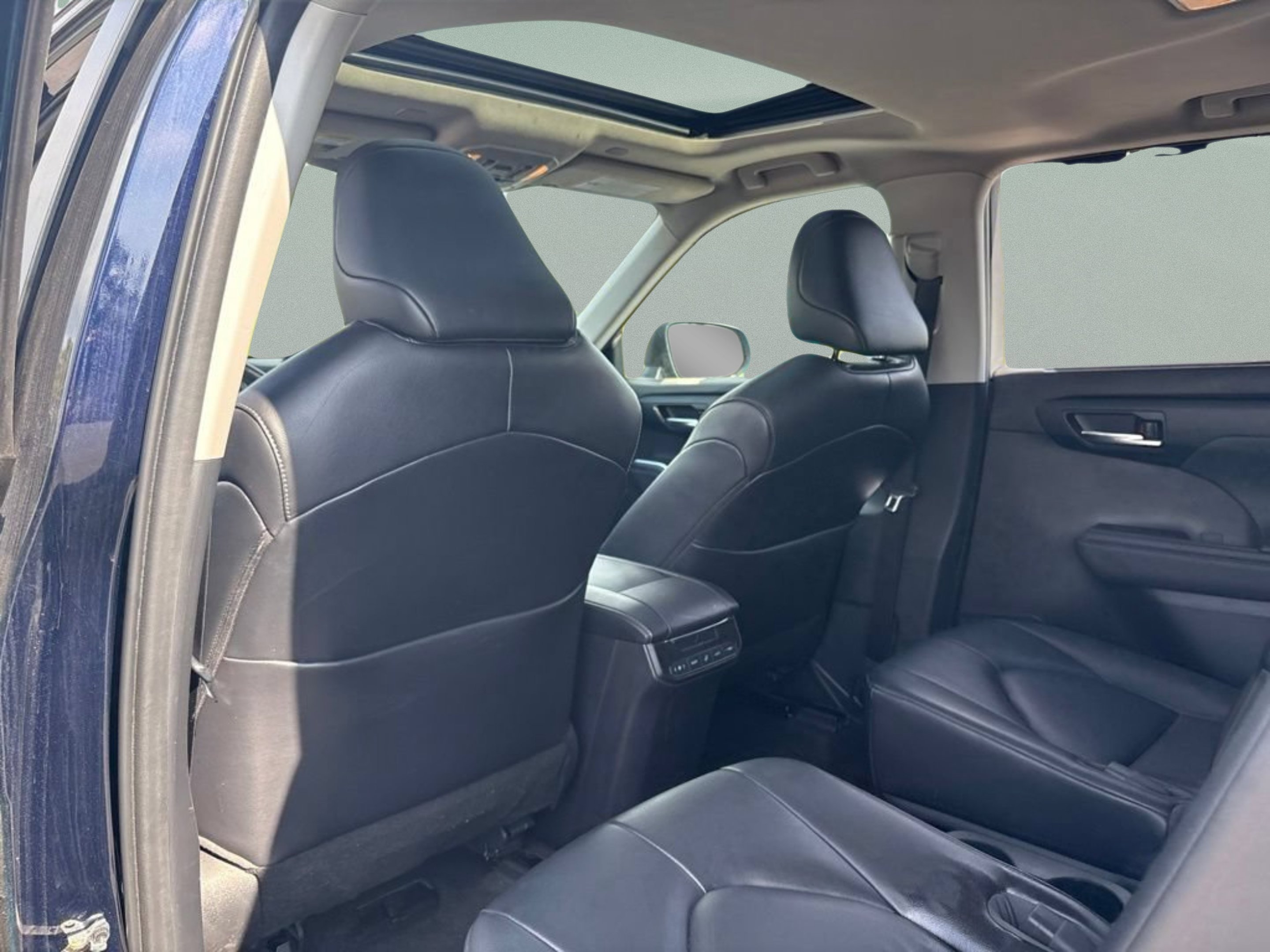 Used 2023 Blueprint Toyota XLE image 19