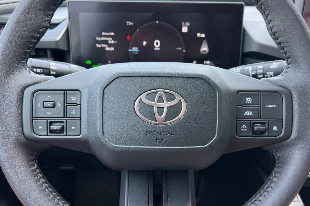 New 2026  Toyota XLE Premium image 26