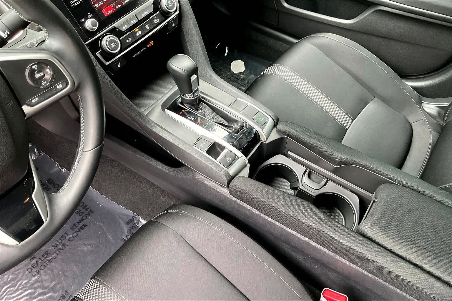 Used 2020 Lunar Silver Metallic Honda EX image 17