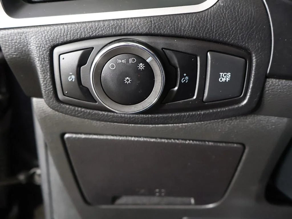 Used 2023 Black Ford SEL image 35