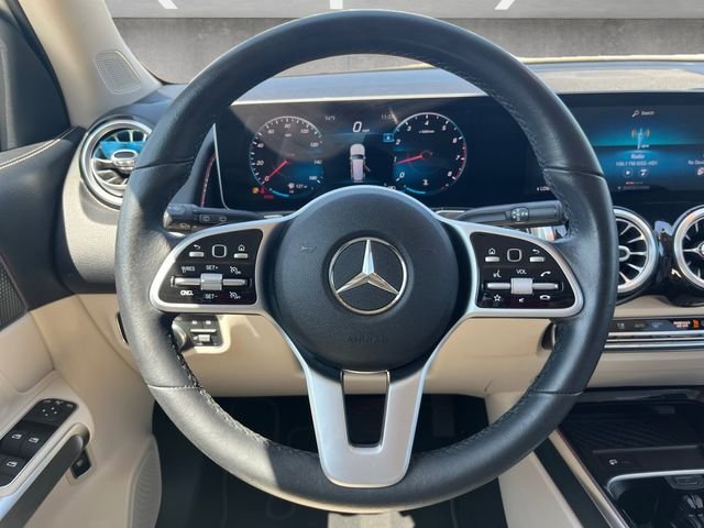Used 2020  Mercedes-Benz GLB 250 image 21