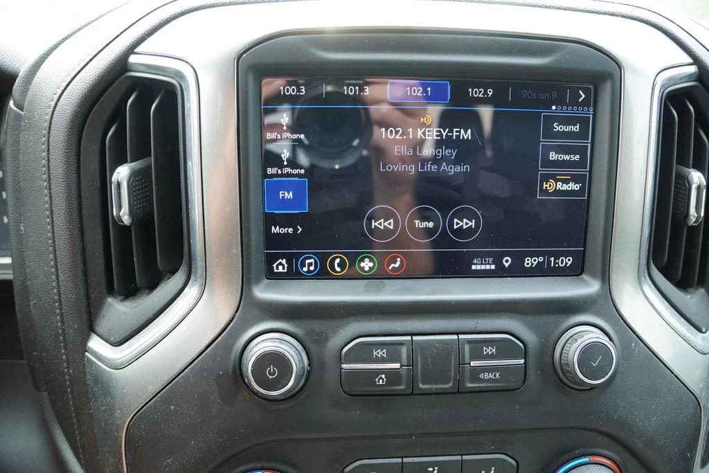 Used 2019 Summit White Chevrolet LT Trail Boss image 5