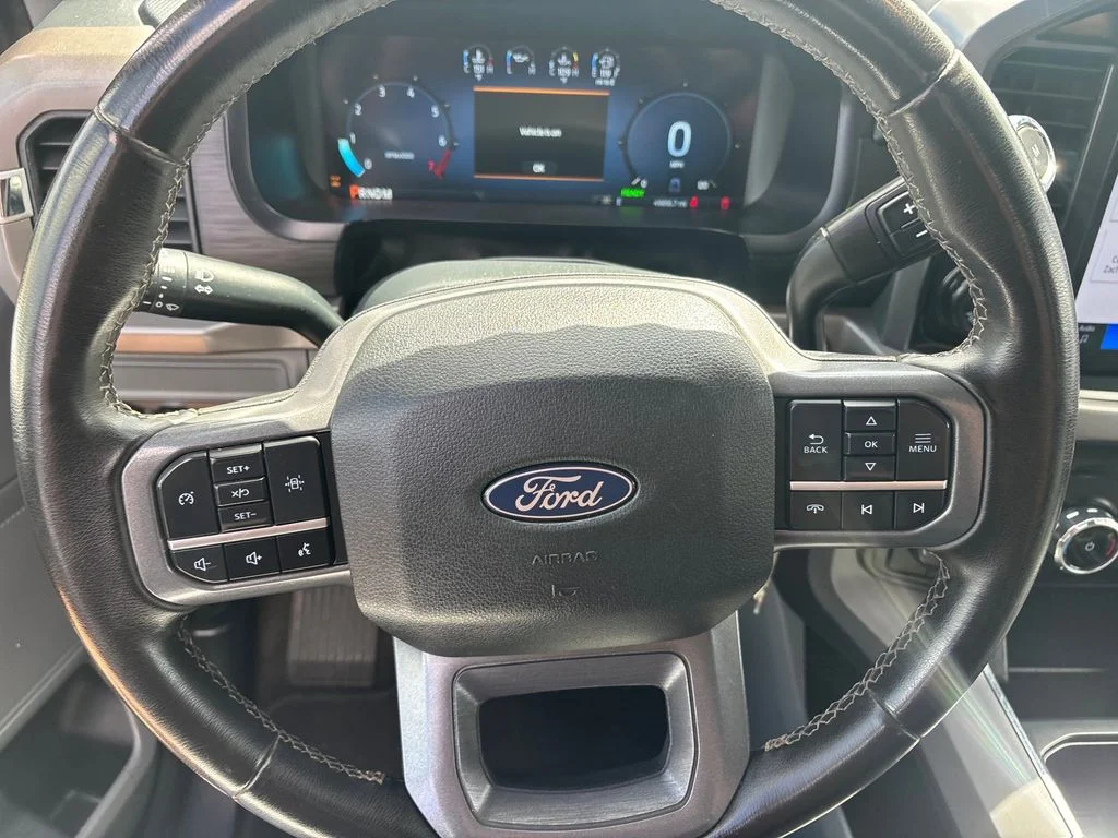Used 2024 Black Ford XLT image 12