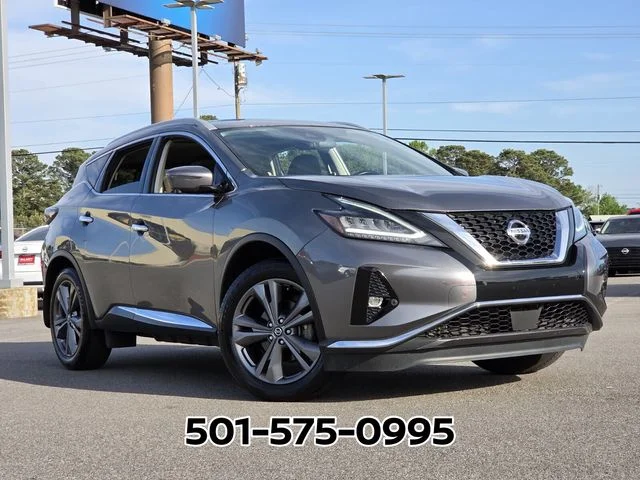 Used 2022 Gray Nissan Platinum image 21