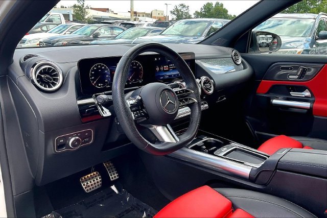 Certified Used 2024 White Mercedes-Benz GLA 250 image 14