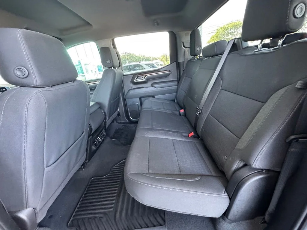 Used 2025 Gray Chevrolet LT image 20