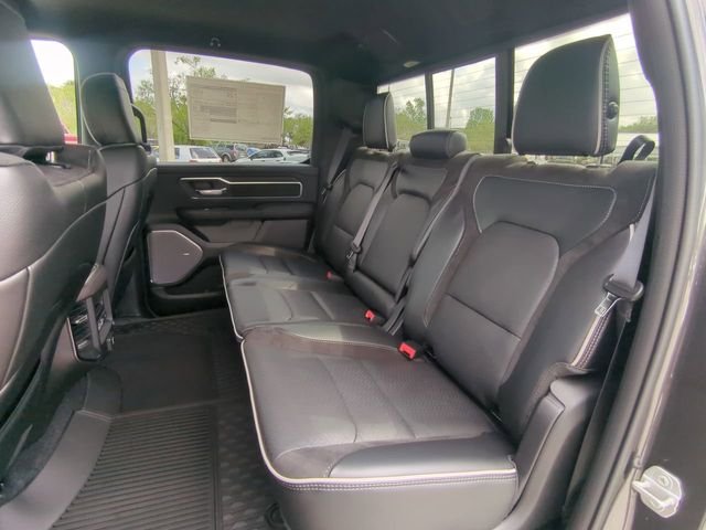 2026 RAM 1500 Laramie - Photo 15
