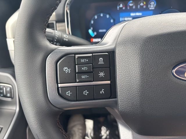 Used 2026 White Ford Lariat image 21
