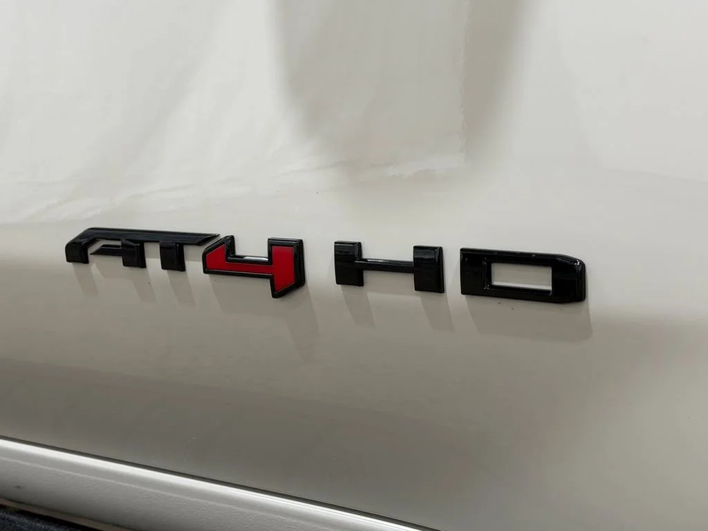 2026 GMC Sierra 2500HD AT4 - Photo 7