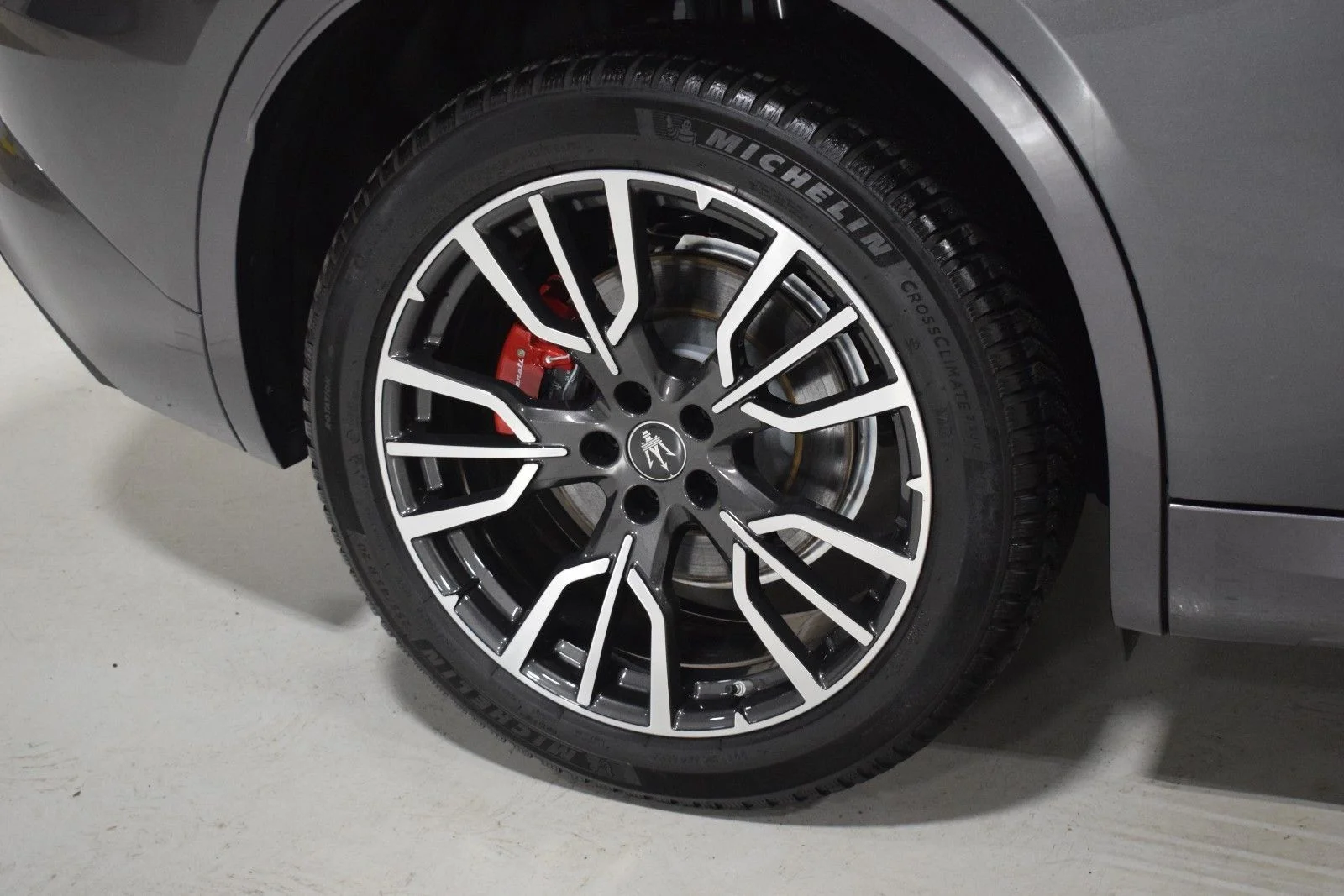 Certified Used 2024 Gray Maserati  image 17