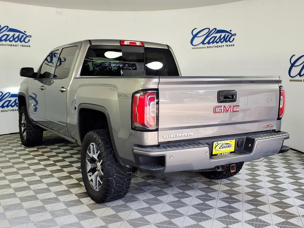Used 2017 PEPPERDUST METALLIC GMC SLT image 2