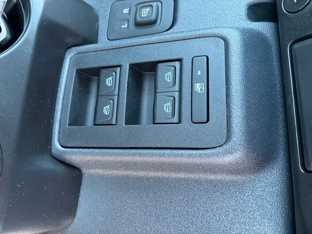 2026 Ford Bronco 4-Door Outer Banks - Photo 27