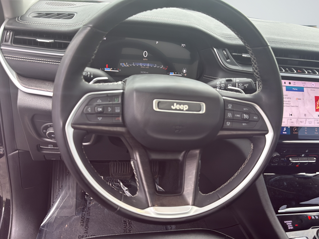 Used 2023 Black Jeep Limited image 29