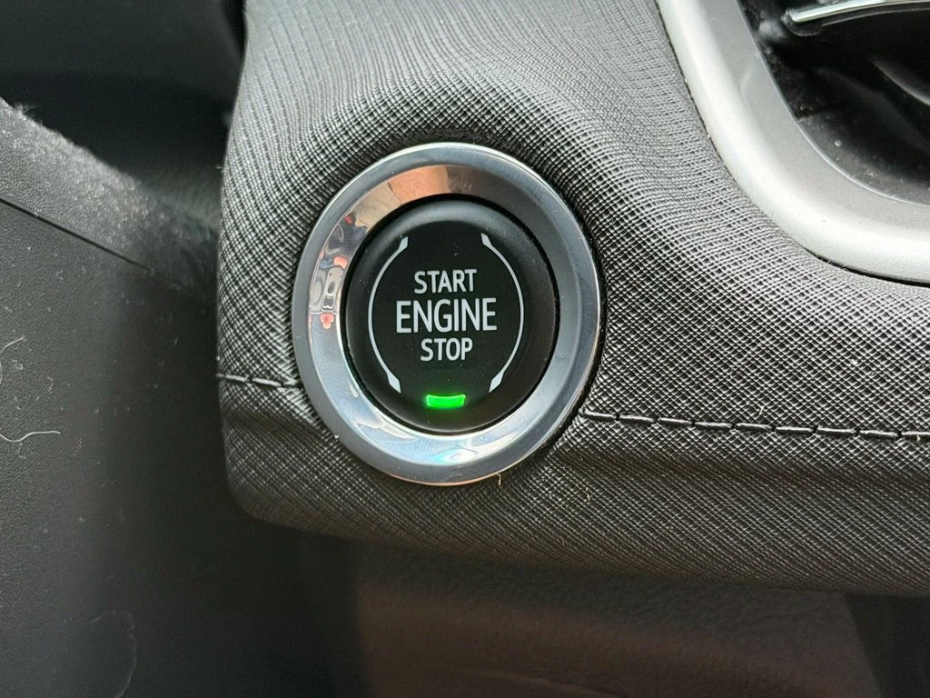 Used 2024 Summit White Chevrolet LT image 26