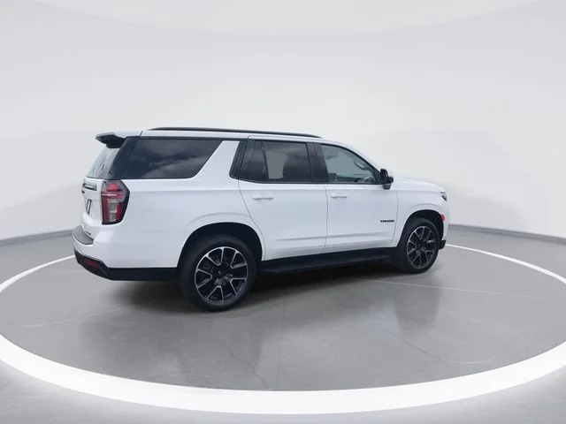 Used 2023 White Chevrolet RST image 8
