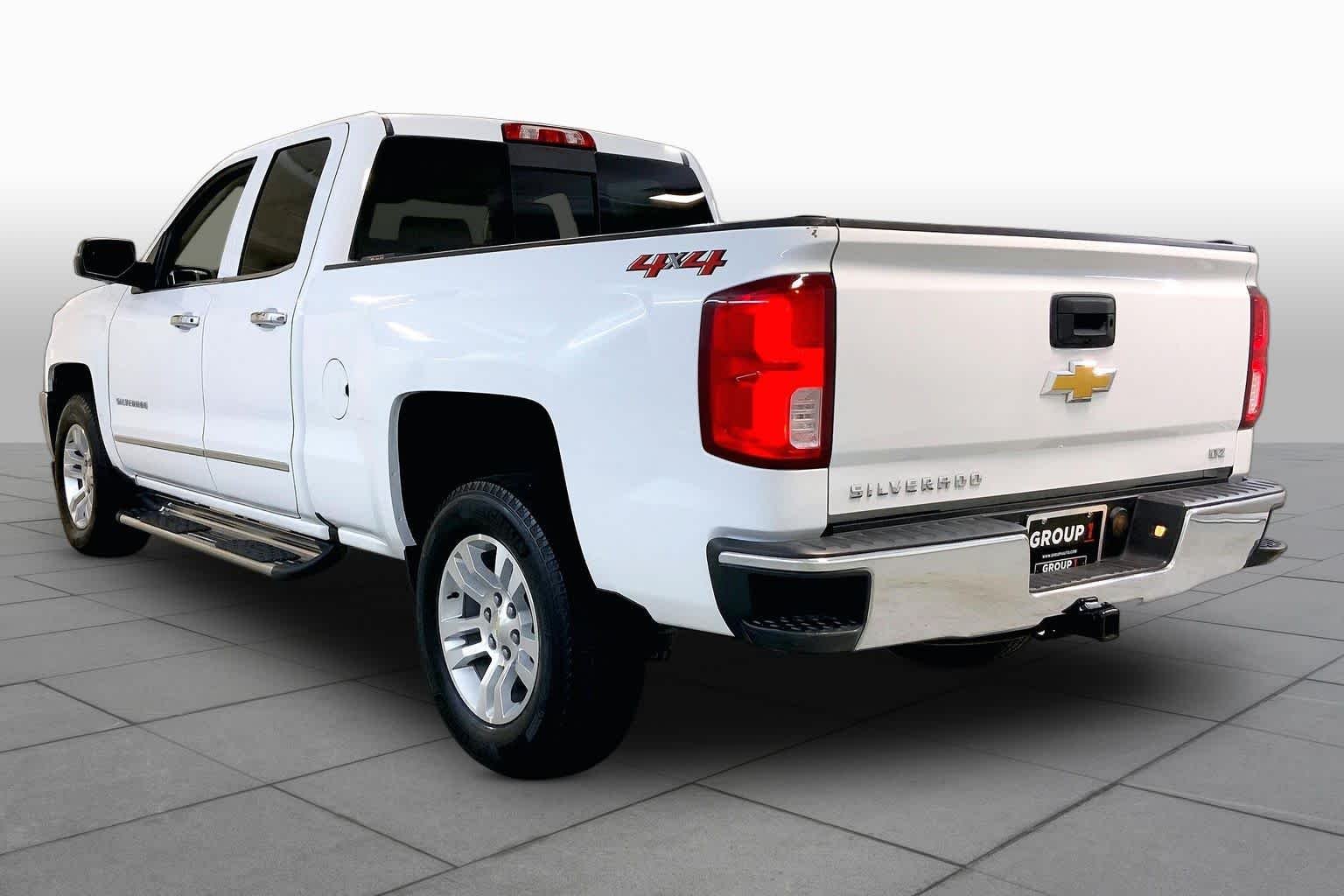 Used 2018 Summit White Chevrolet LTZ image 11