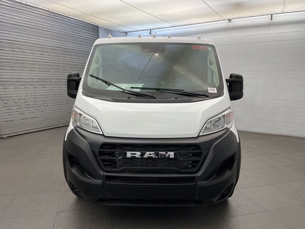 New 2026 Bright White Clear-Coat Exterior Paint RAM Low Roof image 9