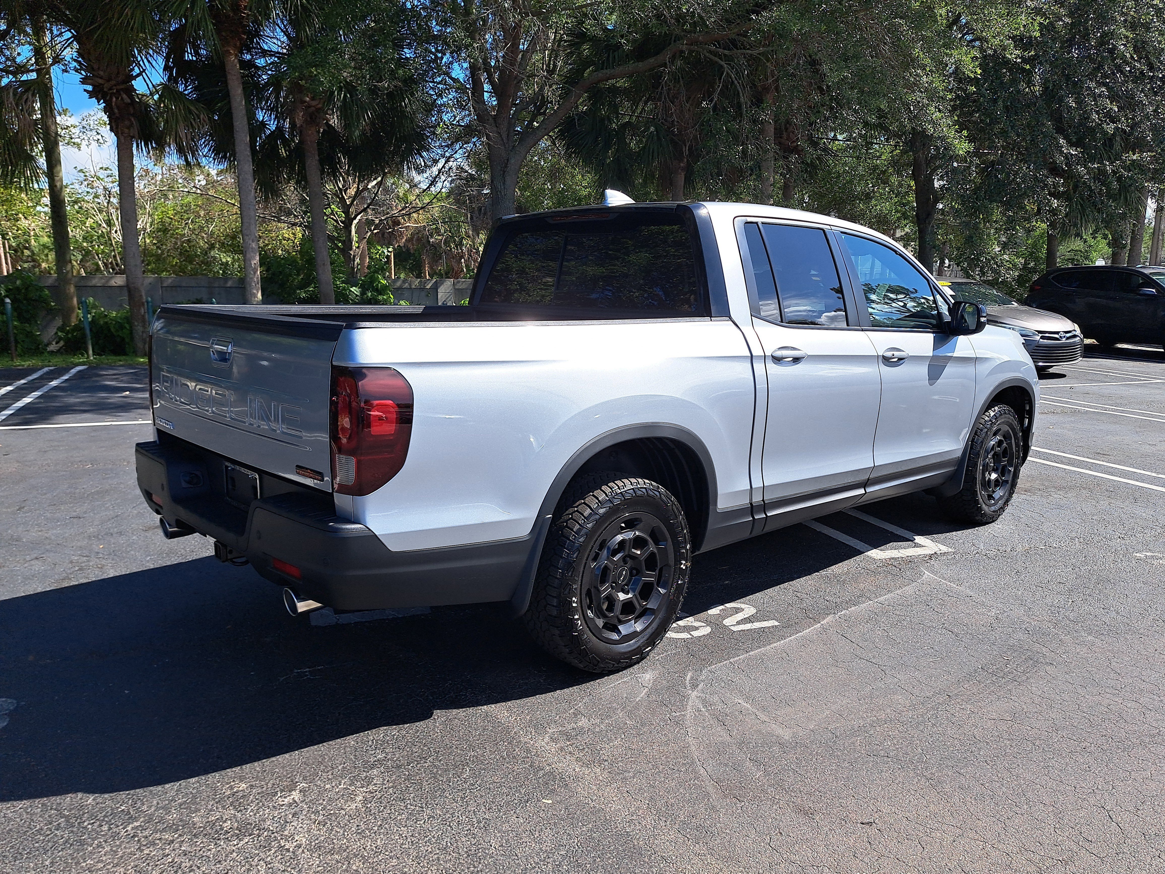 2025 Honda Ridgeline TrailSport - Photo 6